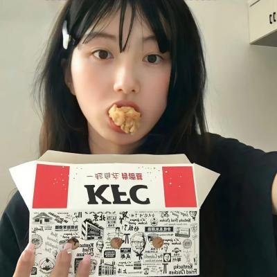 大叔喜欢可爱小玩意