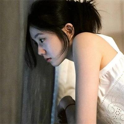 岸边露伴卢浮宫之行