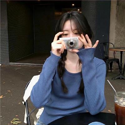 奇怪的相会地点